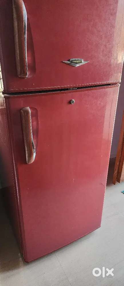 Daewoo Double door refrigerator