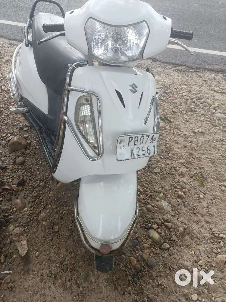 Suzuki Access 125