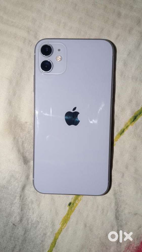 iPhone 11 superb condition