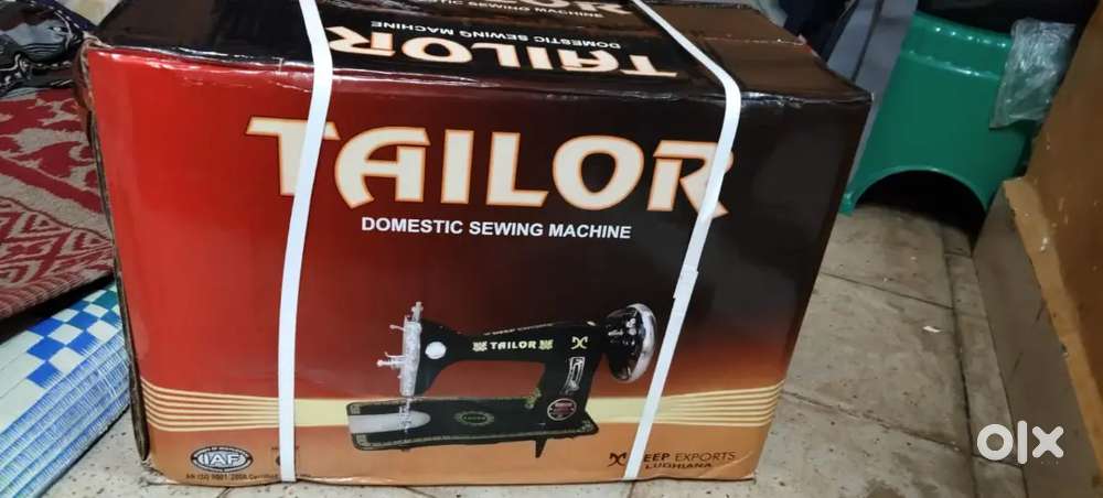 Tailor sewing machine
