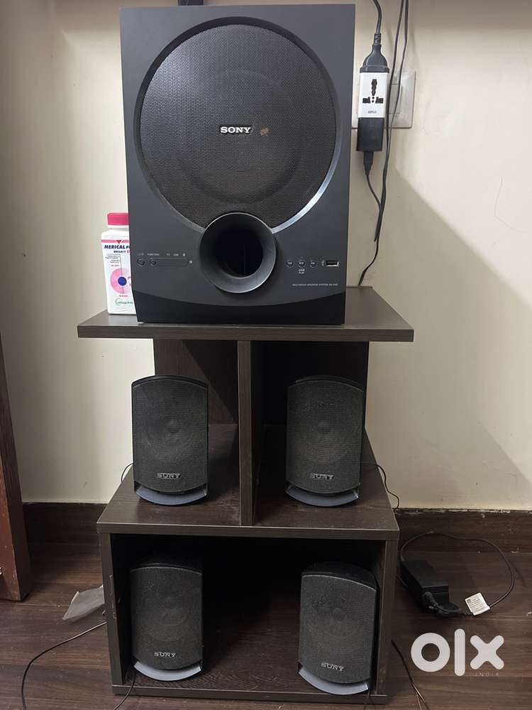 SONY  SA-D40 home Theatre