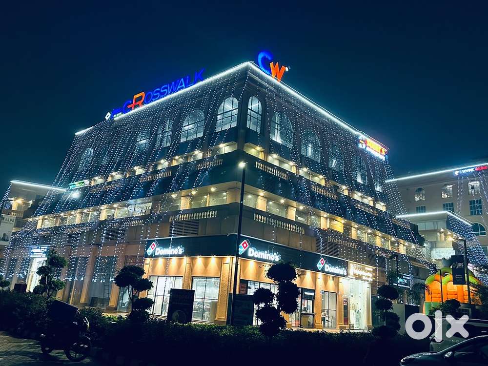 Commercial Shop For Sale, Ready to Move, 246 Sq Ft