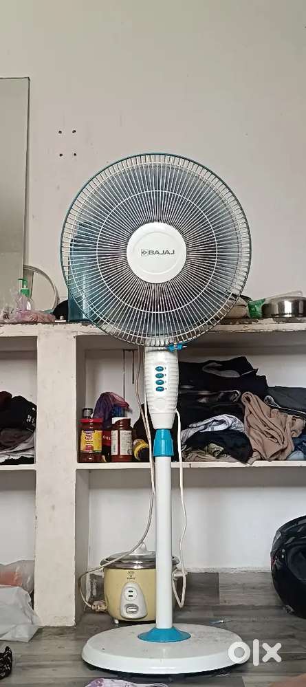 Bajaj Frore Neo 400mm Pedestal fan