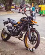 Himalayan 450 handle black 2024 (16k km run)