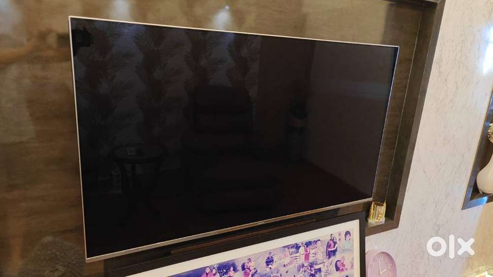 50 inches almost like new Samsung Smart Ultra HD  TV, 4 yrs old