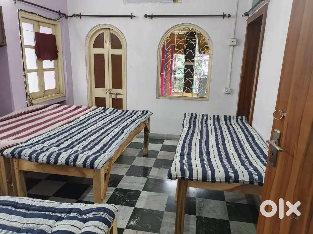 PG Room Rent for Women & Girls(Kalighat)
