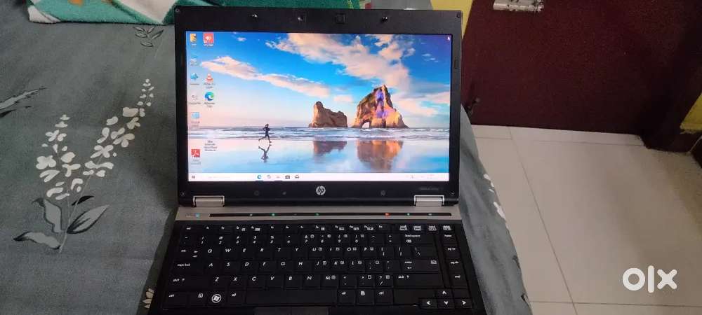 H P  LAPTOP Elite Book  8,GB RAM SSD HARD DISK , HIGH SPEED