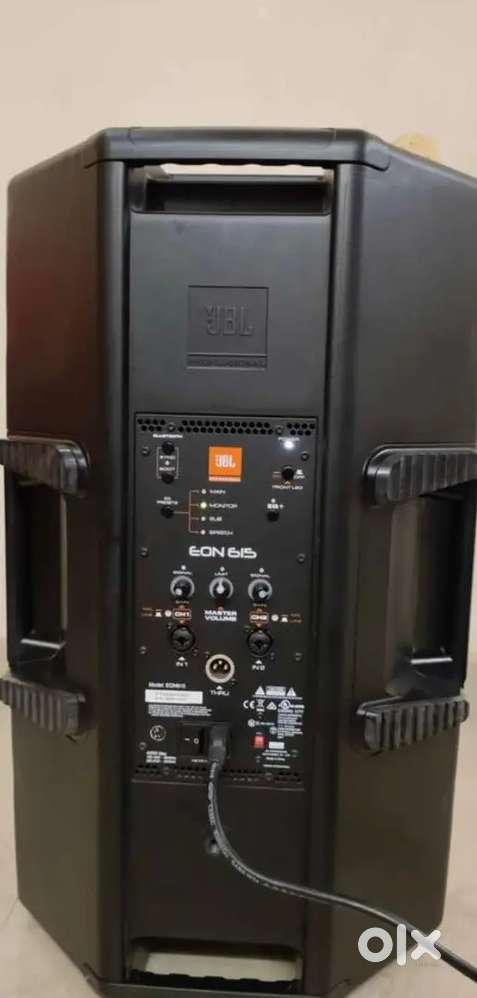 JBL EON 615  Just Like New  Zero Usage  1000W Pro Speaker