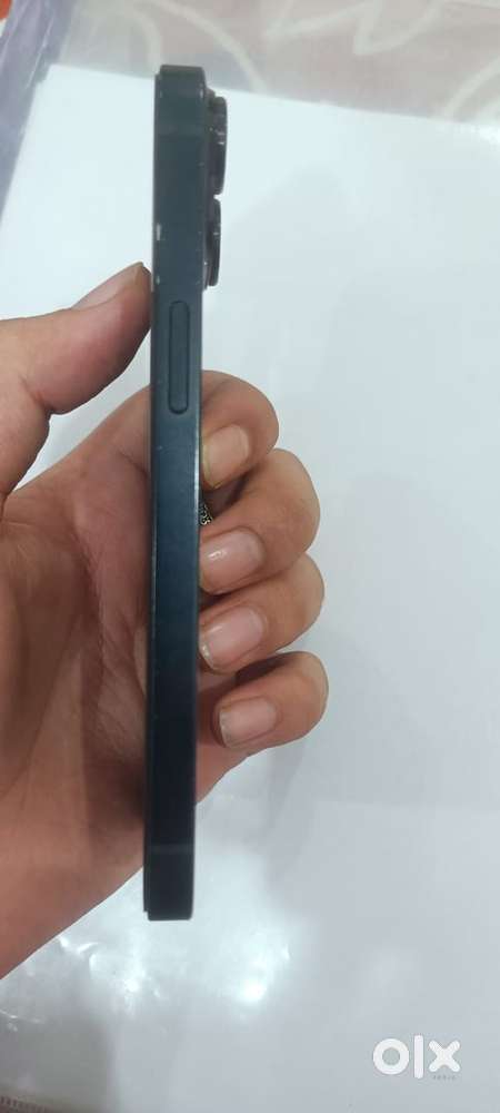 Iphone 14 Blue colour