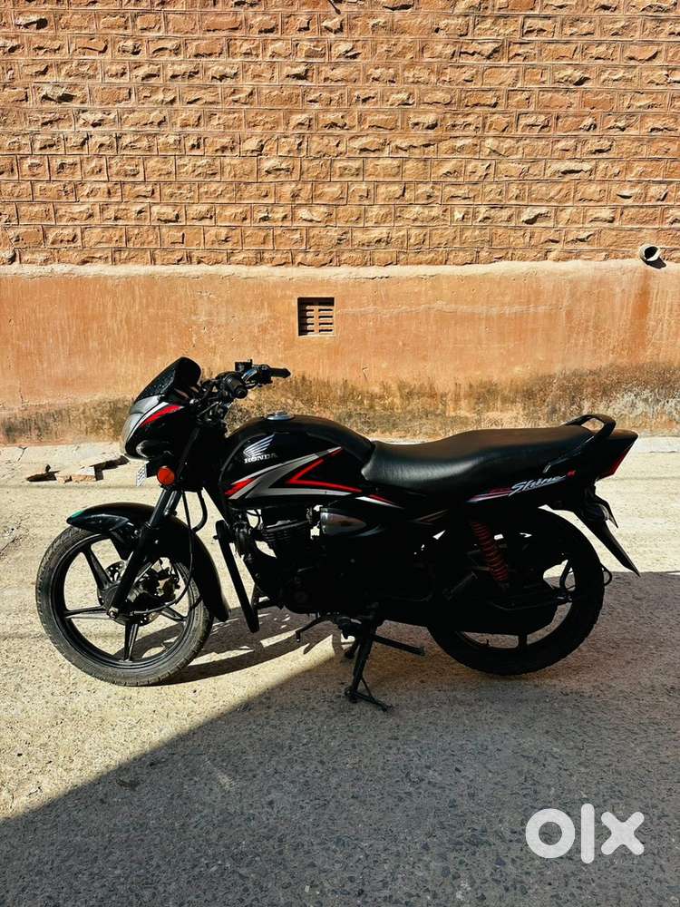 Honda CB shine