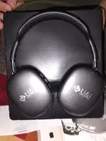 U&I. Headphone