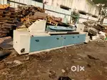 PANEL SAW CUTTING MACHINE