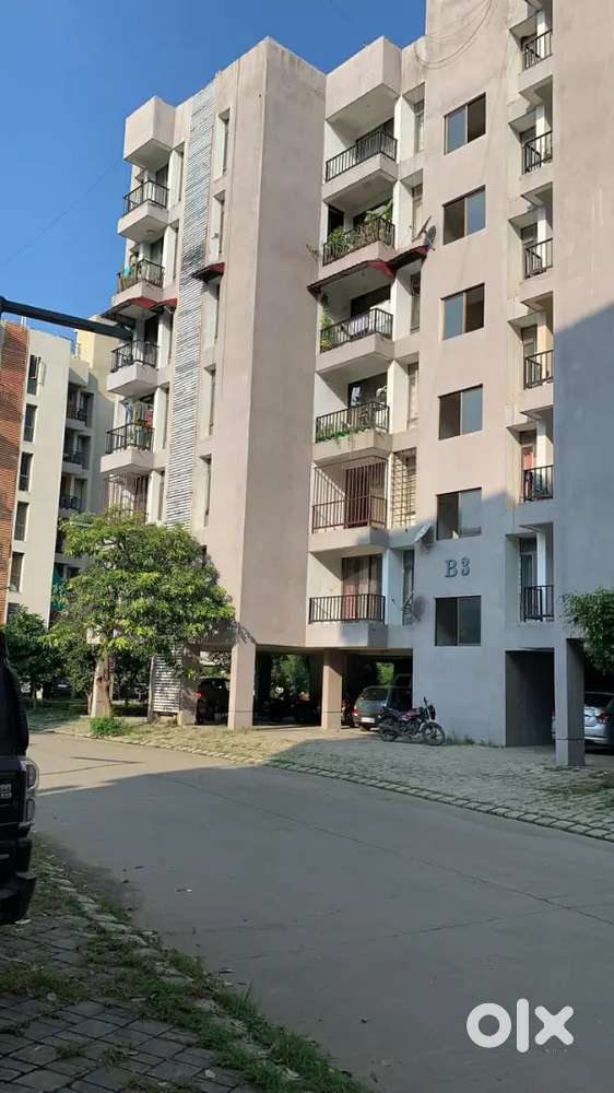 2bhk flat cavad campus on Hoshangabad road