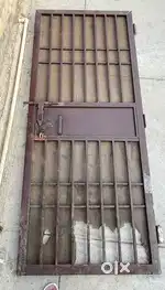 Geniune loha gate