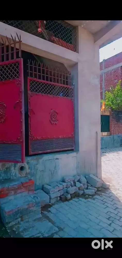 बंदूहर  उन्नाव नियर बाई मां हंस वाहिनी स्कूल