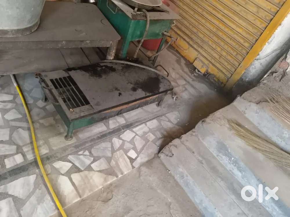 Sale for gas pathi  roti pathi and big pathi