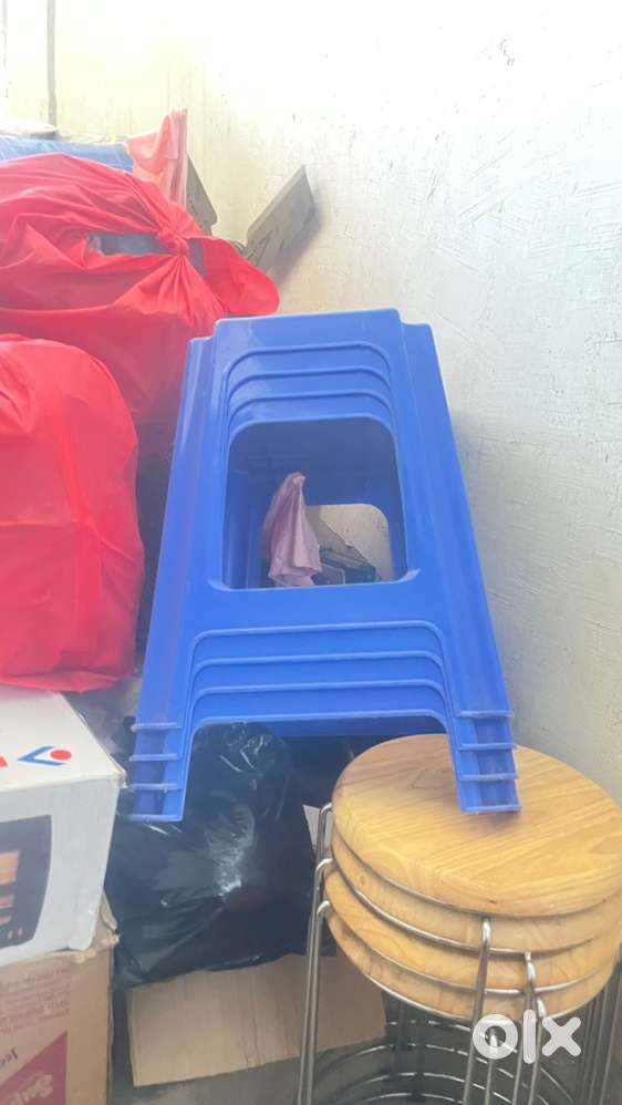 Stool both plastic n wooden steel