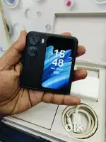 OPPO FIND N2 FLIP 5G (8GB+256GB) EXCHANGE AVAILABLE