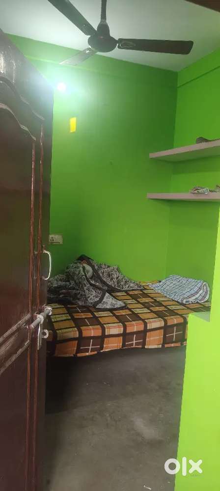 Room mate chahiye monthly 3k rhega