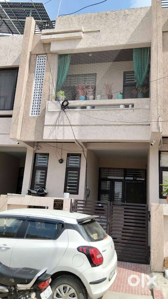 Duplex vila for sale