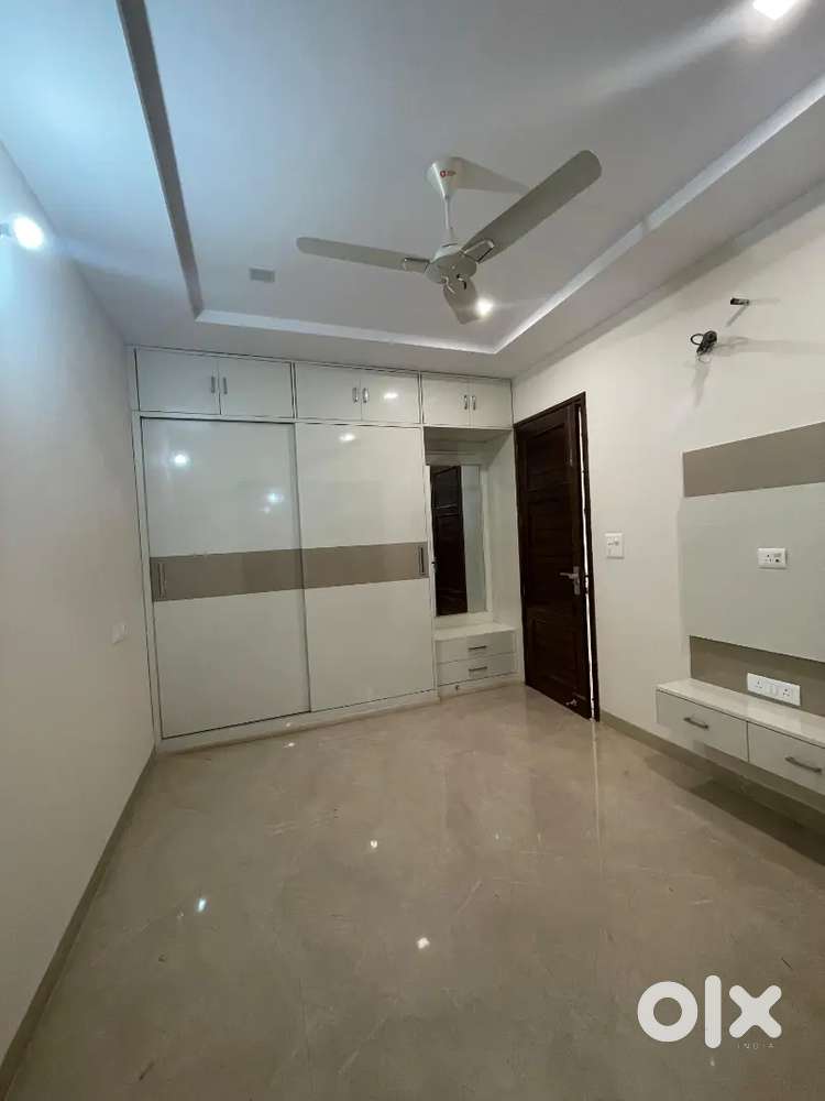 2 bedroom D/D attached bathroom sec 38