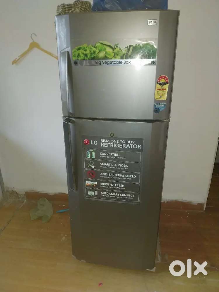 LG double door freeze selling... good on condition