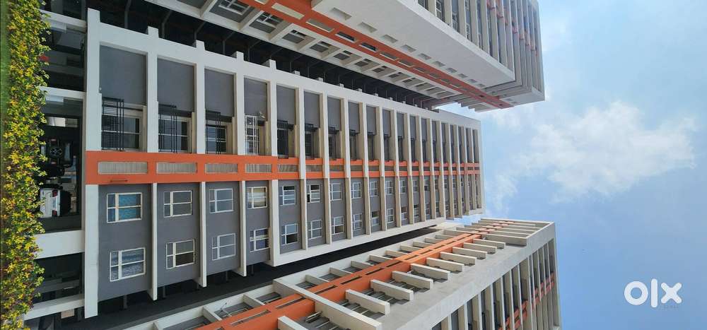 #FLAT FOR SALE  #3BHK #2400 SQFT #1.85 CR ONLY