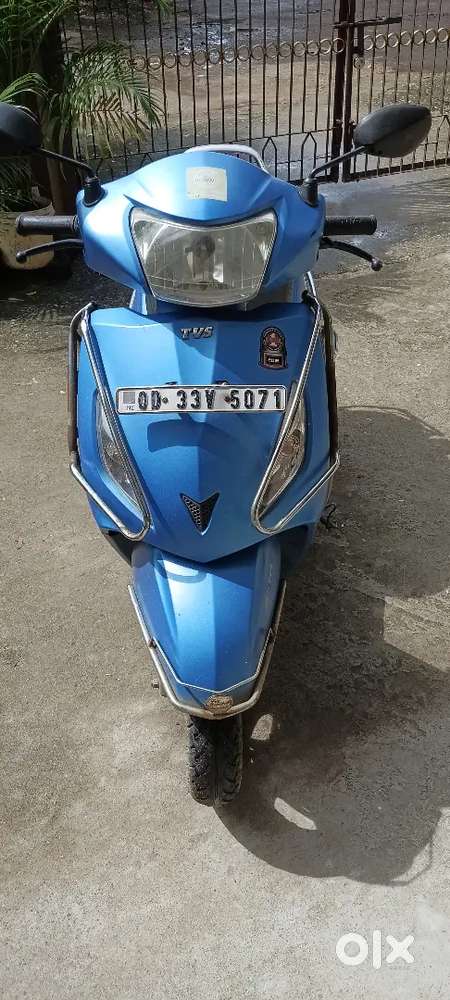 tvs  Jupiter matt blue with led headlamp  drl for sale.