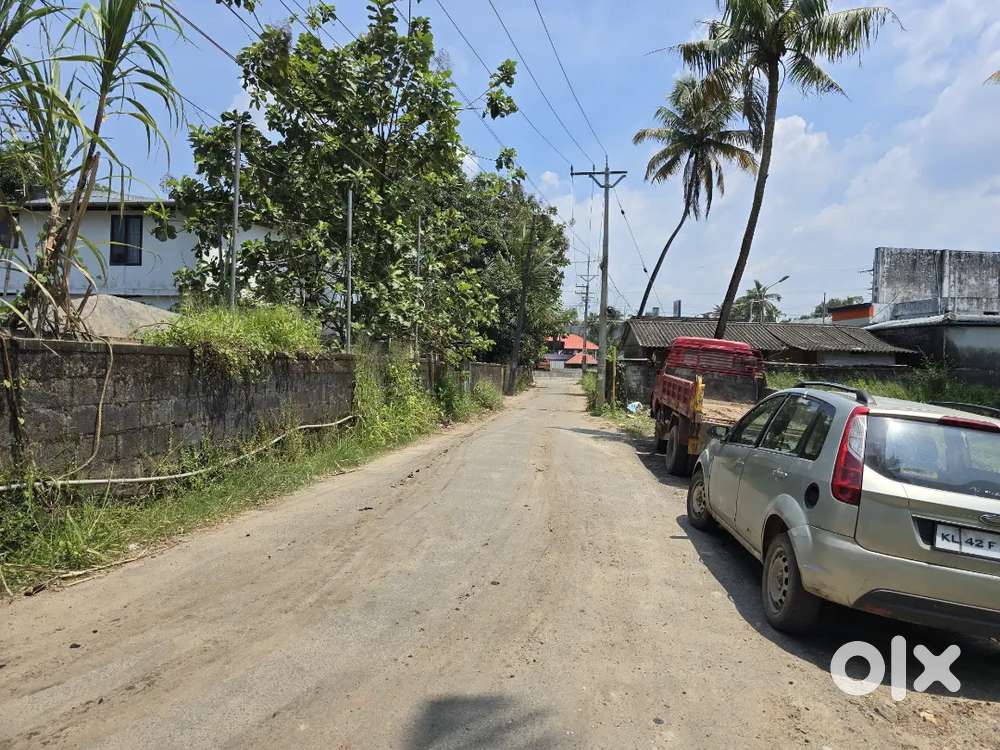 23 Cent Land for Sale – Near Varapuzha Petrol Pump