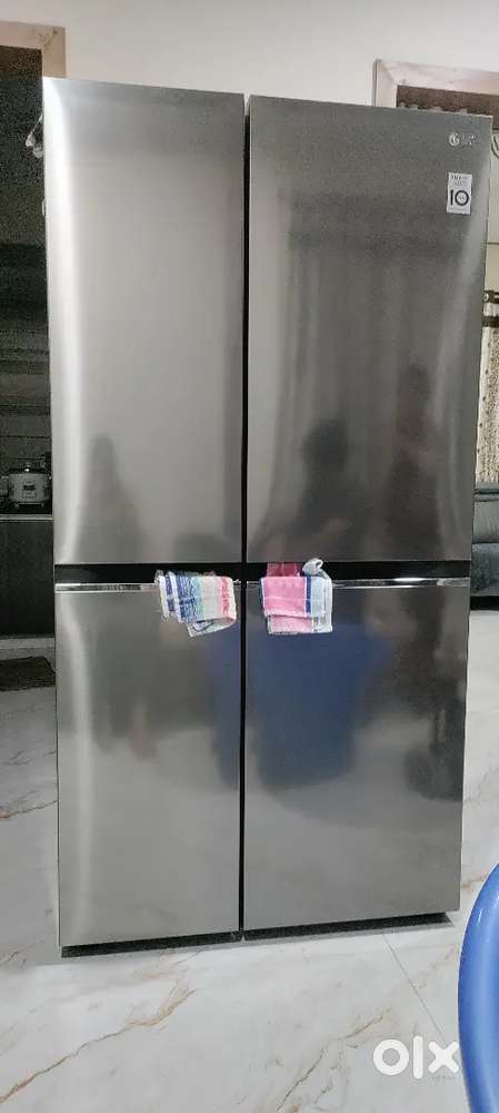 LG model -GL B257EPZX .DOUBLE DOOR FRIDGE
