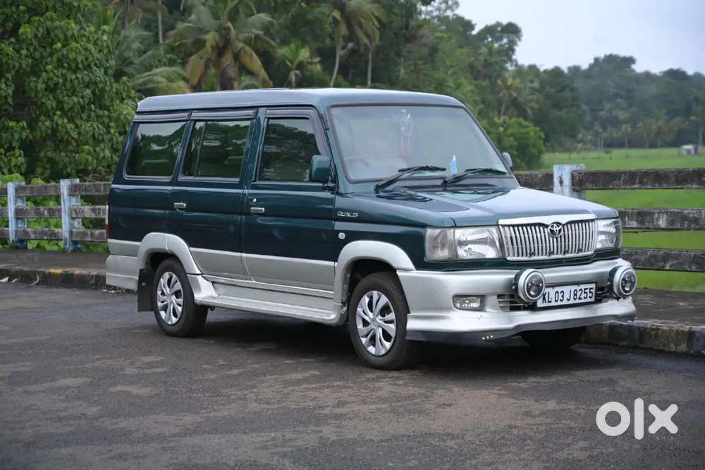 Toyota Qualis 2003 Diesel Well Maintained