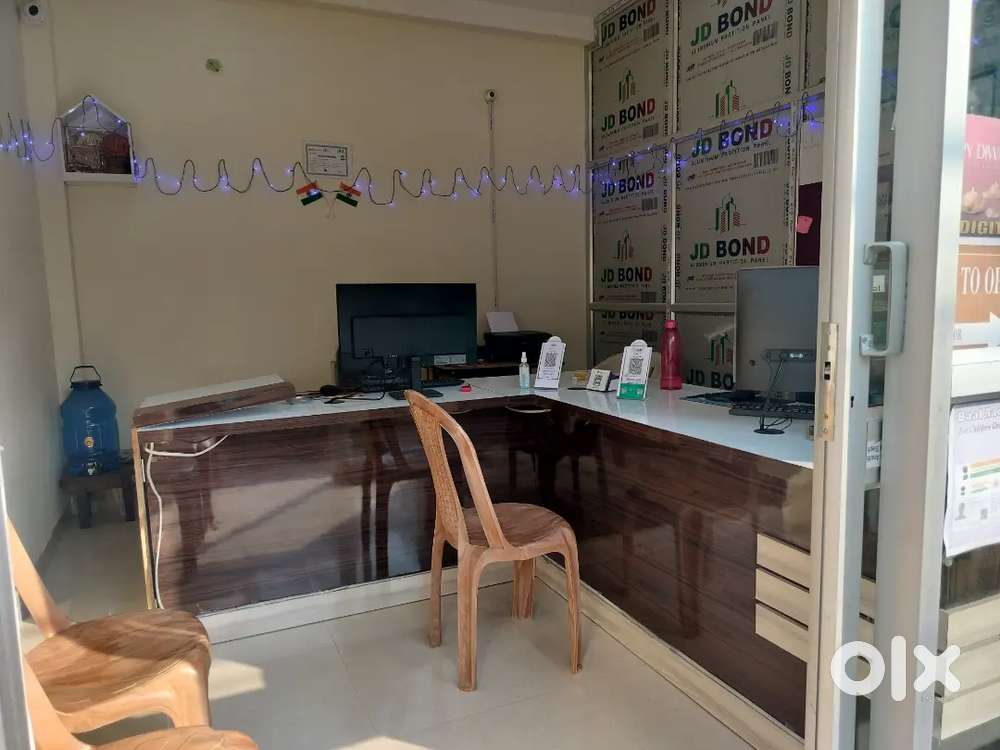 Internet cafe technical staff ( 1 yr experience)