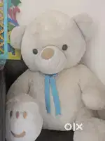Soft toys available in throw away price take all in 3000