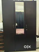 3 Door Neelkamal Wadrobe @3000/- Immediate Pickup