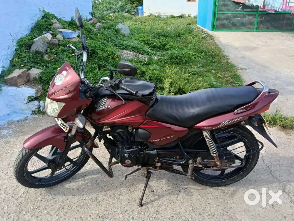 Good maintain bike good condition.New battery, led light.Looks good
