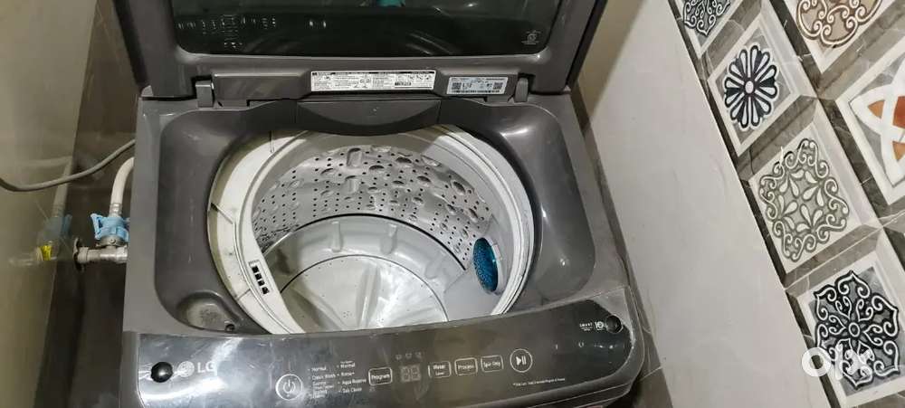 Brand new LG 7KG 5 star top load washing machine bought in 2025 august