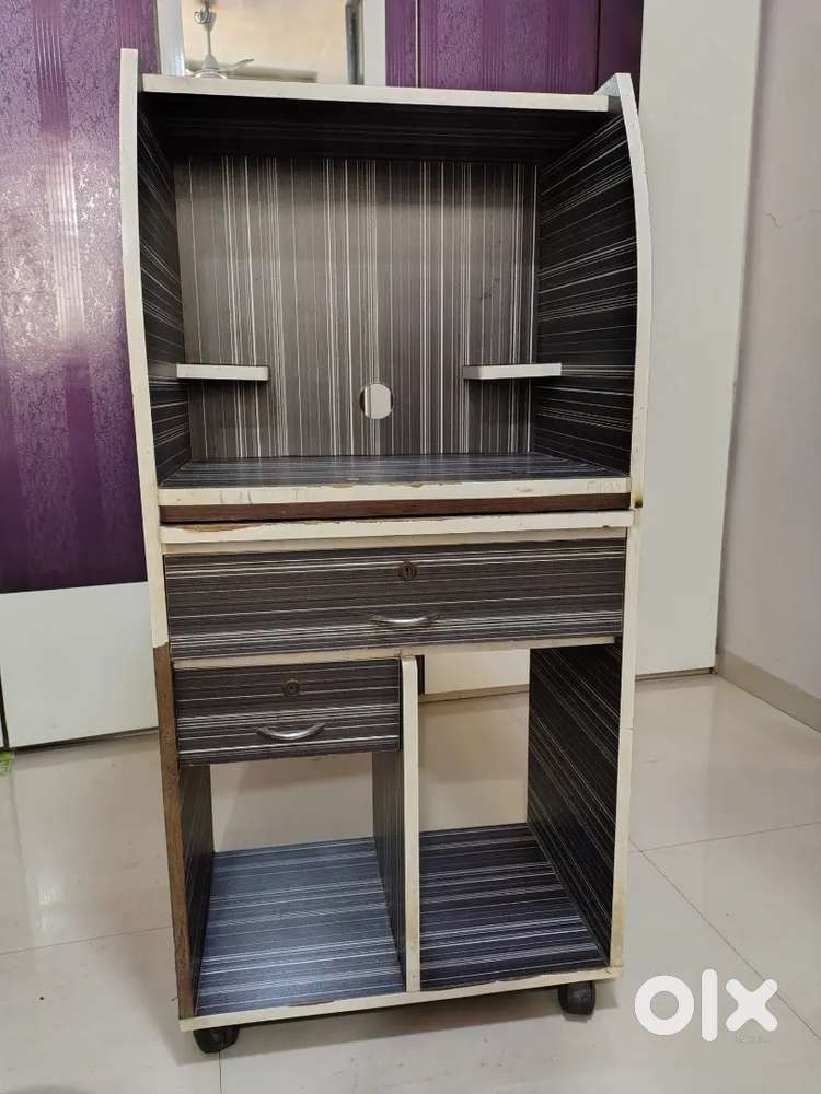 TABLE/ COMPUTER TAPE