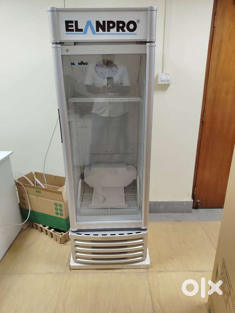 UPRIGHT COOLER (FRIDGE) ELANPRO BRAND; Model : ECG 305