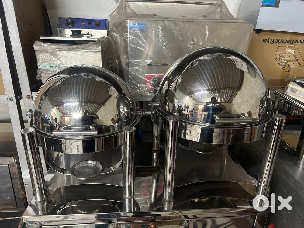 Chef and dish commercial catering kitchen equipments
