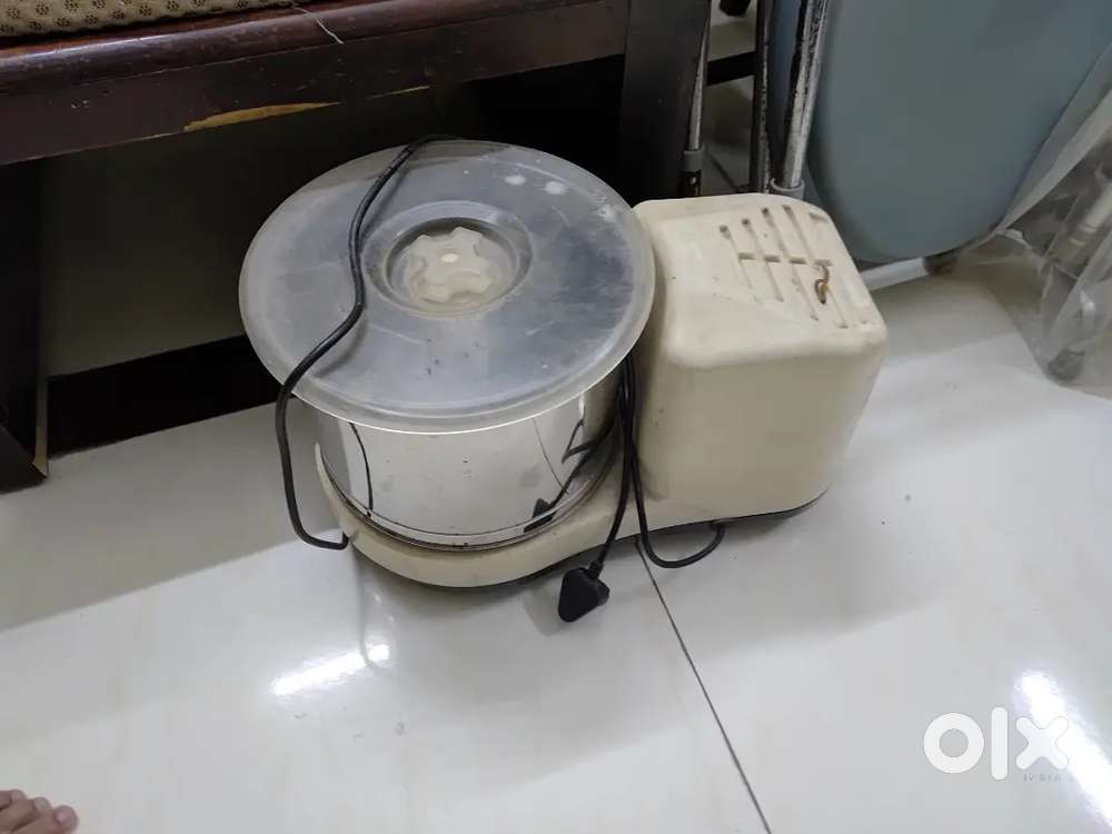 Wet grinder for sale in working condition