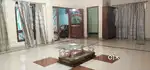 3BHK+sun room MVP upside pedawaltare Very spacious 1st floor TO-LET