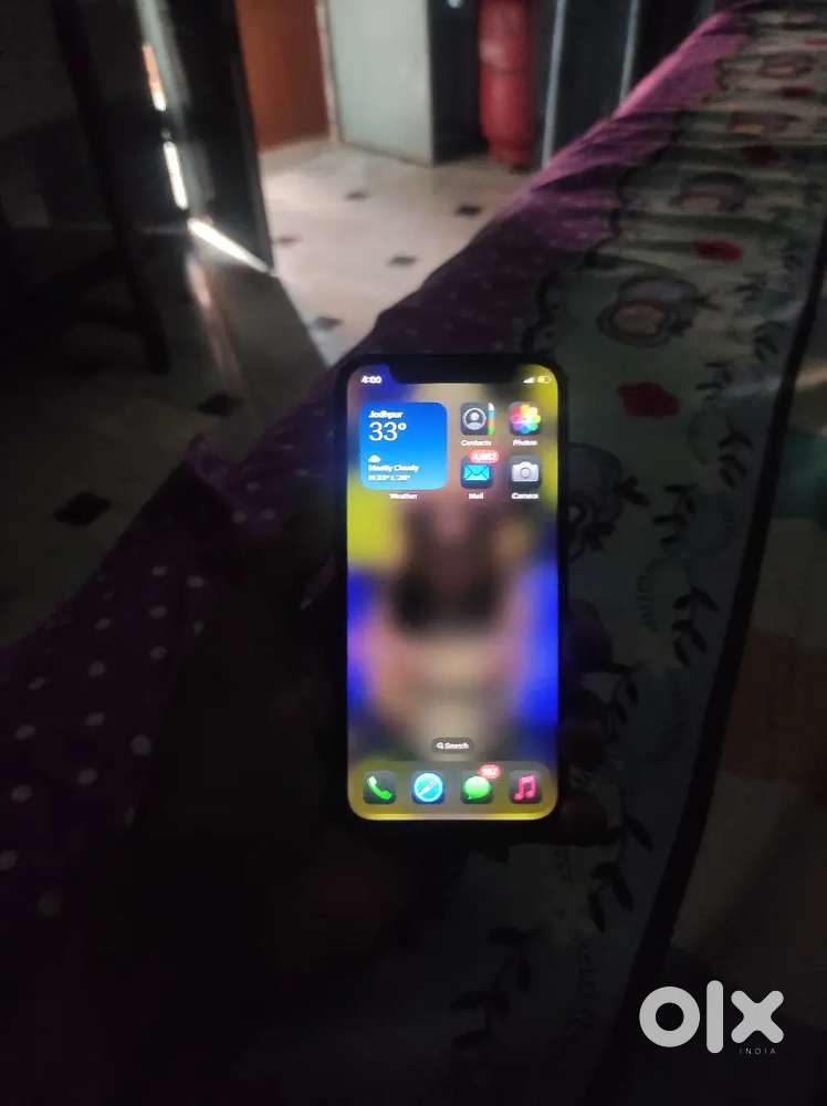 iPhone 12 mini 64gb box ke sath cable bettry health 75