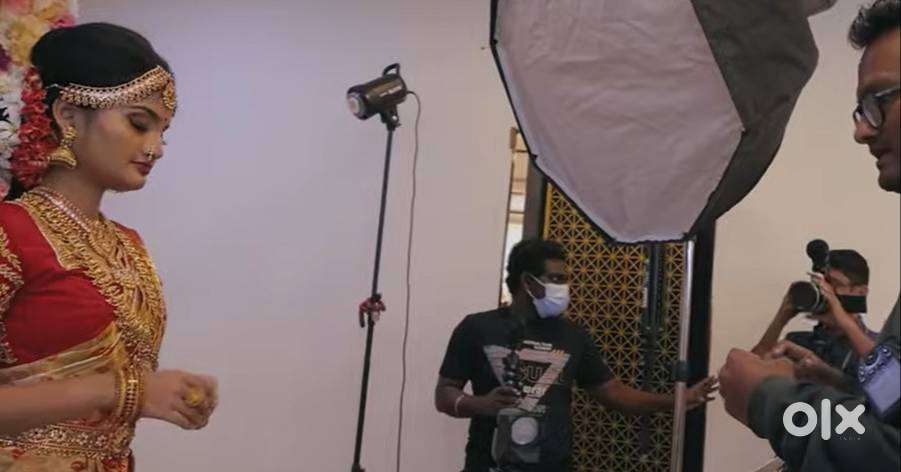 Female Part Time Designer cum Model Required