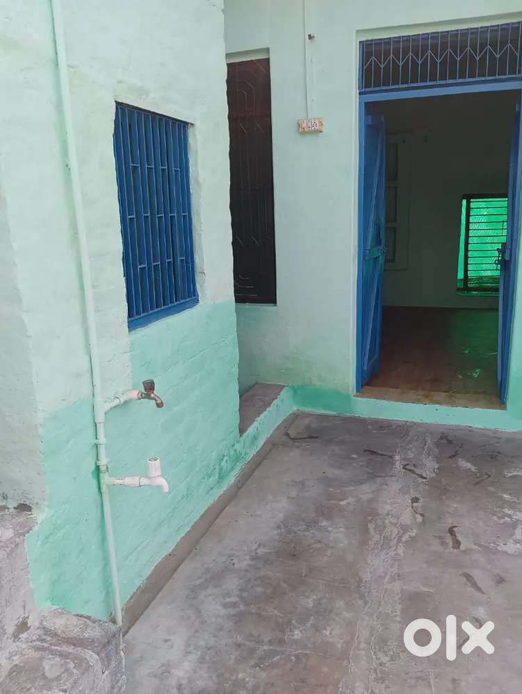 किराए के लिए है