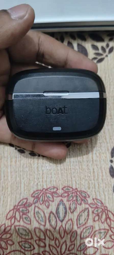 Boat Nirvana earpods