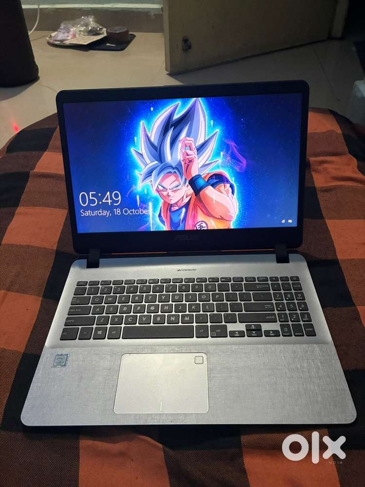 Asus laptot