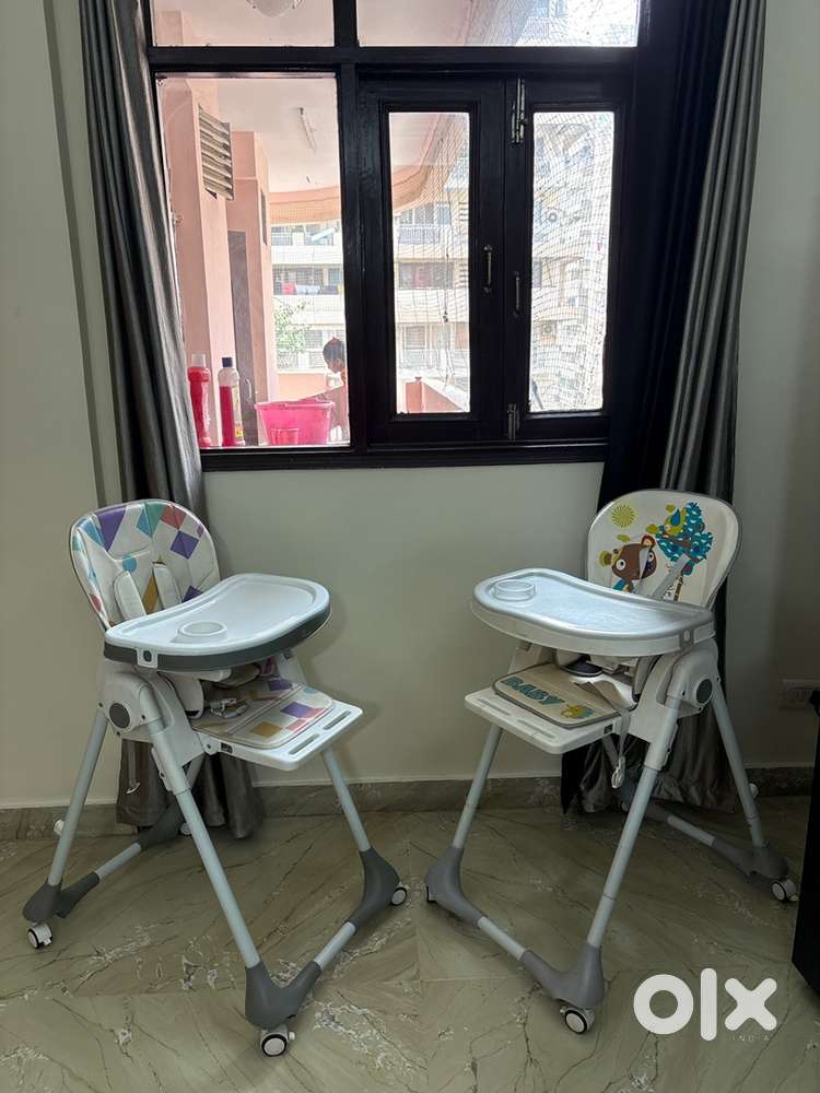 Baby feeding chairs 3500 each