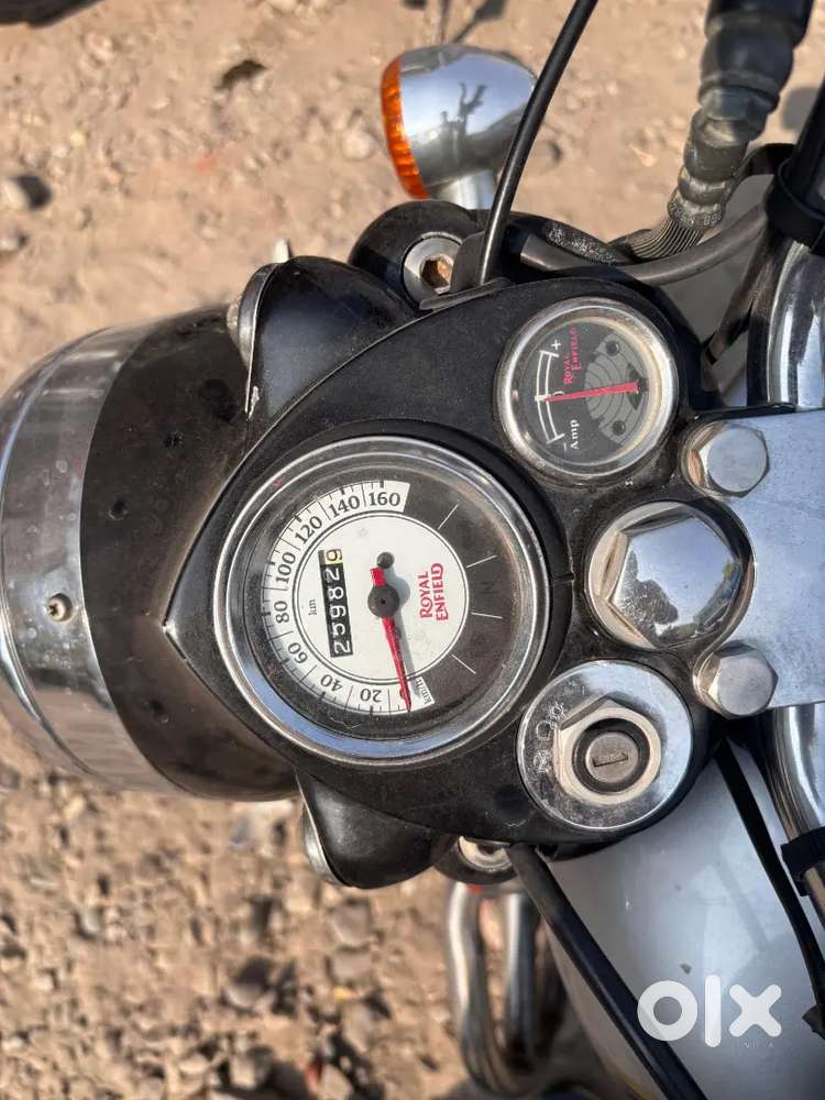 Royal Enfield classic 350 silver