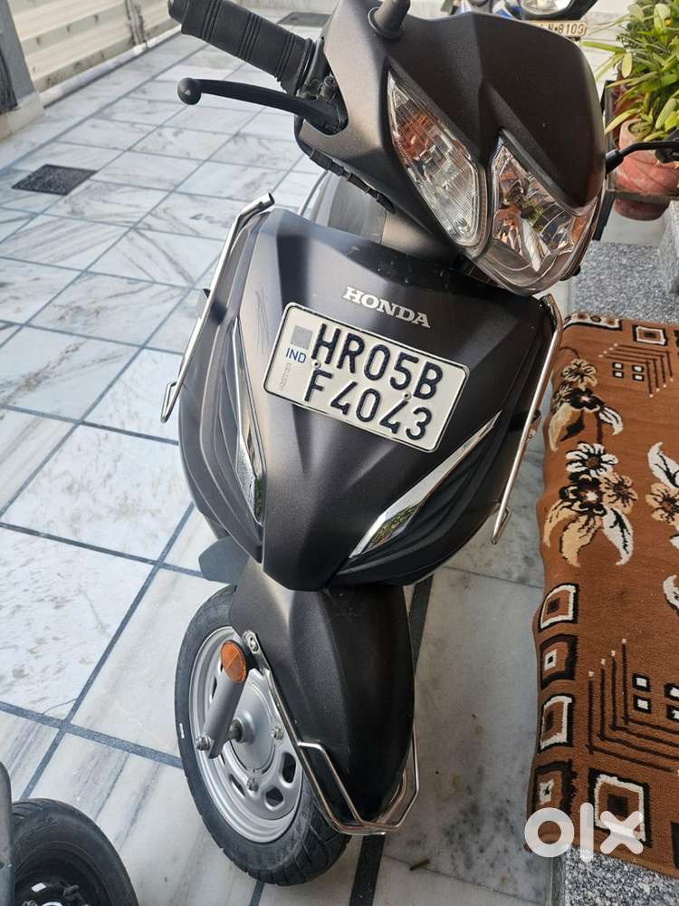 Honda Activa 6G -Scratchless, dentless