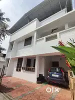 Independent villa for rent at Mukkolakkal near St Thomas school